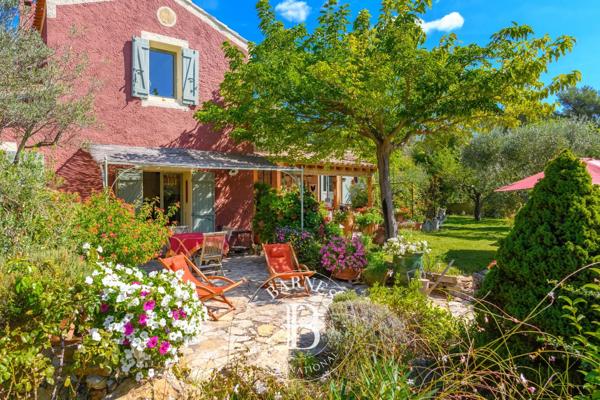 Le Beausset, Mas 2 Chambres -  96 m² à vendre