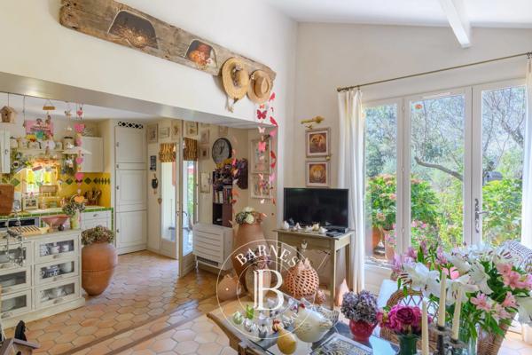 Le Beausset, Mas 2 Chambres -  96 m² à vendre