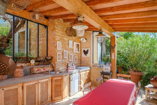 Le Beausset, Mas 2 Chambres -  96 m² à vendre