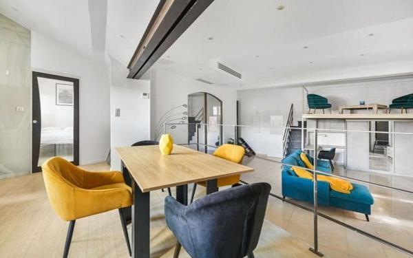 Appartement à vendre    5 pièces • 110 m2 Bagnolet