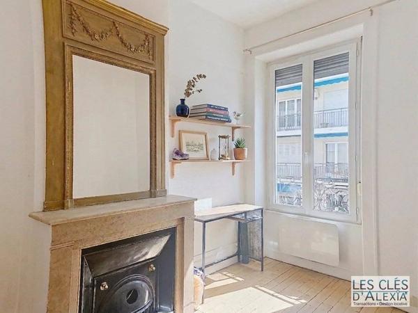 Lyon 6ᵉ – Studio de charme vendu loué, idéal investissement patrimonial