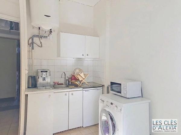 Lyon 6ᵉ – Studio de charme vendu loué, idéal investissement patrimonial