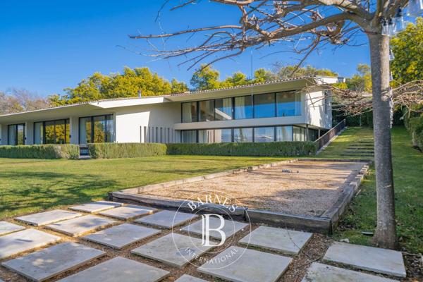 Mandelieu-la-Napoule, Villa 6 Chambres -  564 m² à vendre