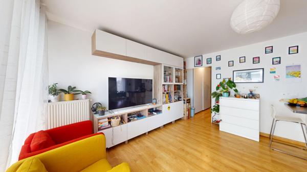 Appartement Châtenay-Malabry 3 pièces 70 m2 ; T10 ; Commerces ; Creps ; Terrasse ; Parking