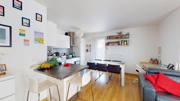 Appartement Châtenay-Malabry 3 pièces 70 m2 ; T10 ; Commerces ; Creps ; Terrasse ; Parking