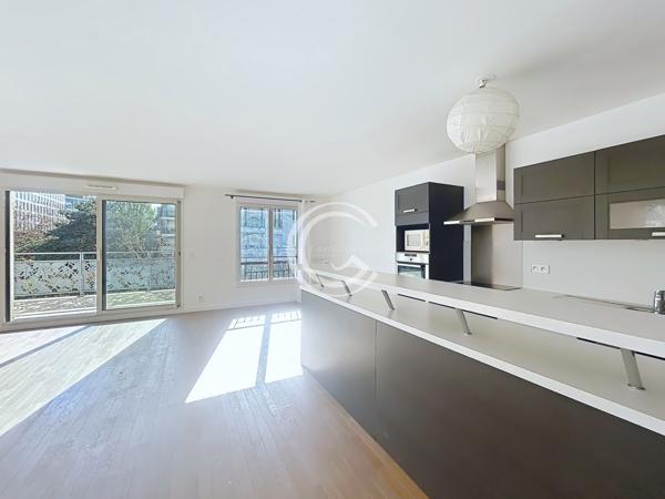 Montrouge (92120) CALME & SOLEIL SUR LA COULEE VERTE