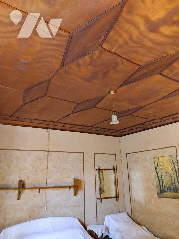 MAISON DE CARACTERE  de 308 m² A RENOVER