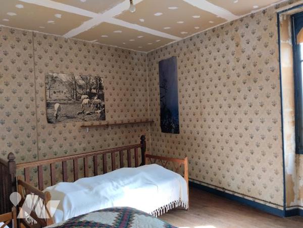 MAISON DE CARACTERE  de 308 m² A RENOVER