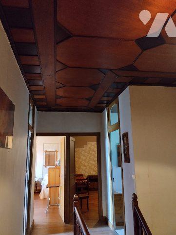 MAISON DE CARACTERE  de 308 m² A RENOVER