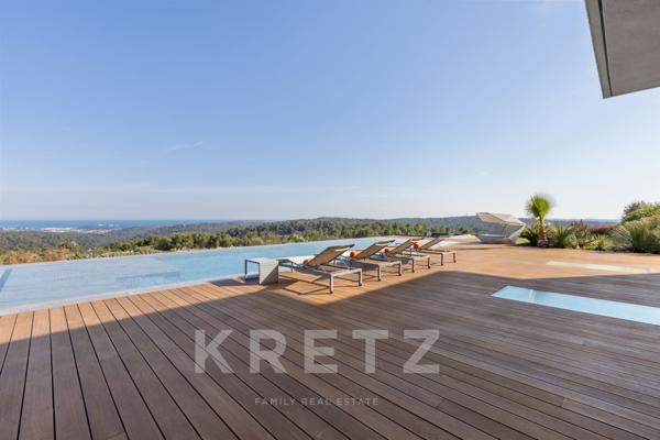 Villa contemporaine vue mer ROQUEFORT-LES-PINS