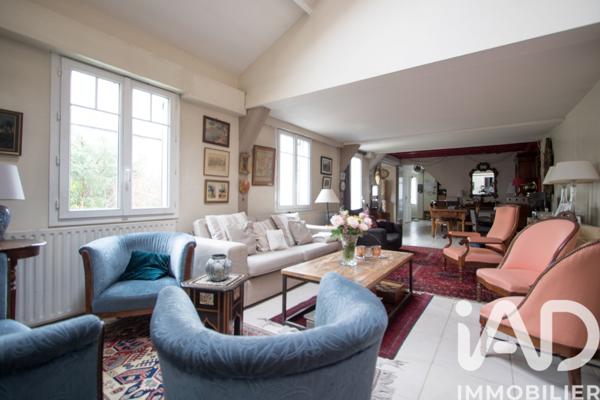 Maison à vendre 8 pièces 156 m² Versailles