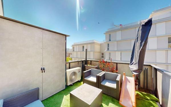 Appartement à vendre    3 pièces • 64,02 m2 Vaulx-en-Velin