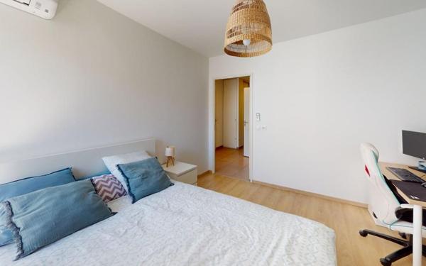 Appartement à vendre    3 pièces • 64,02 m2 Vaulx-en-Velin