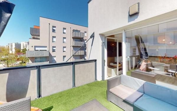 Appartement à vendre    3 pièces • 64,02 m2 Vaulx-en-Velin