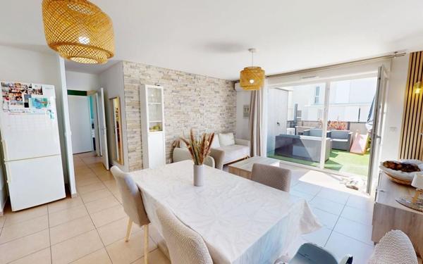 Appartement à vendre    3 pièces • 64,02 m2 Vaulx-en-Velin
