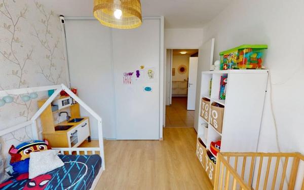 Appartement à vendre    3 pièces • 64,02 m2 Vaulx-en-Velin