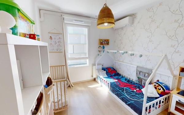 Appartement à vendre    3 pièces • 64,02 m2 Vaulx-en-Velin