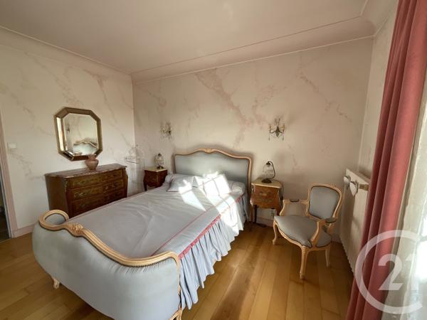 Maison à vendre  11 pièces - 270 m2 SALVIAC - 46