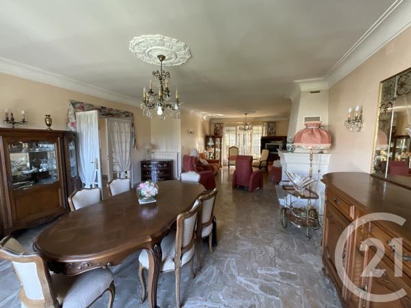 Maison à vendre  11 pièces - 270 m2 SALVIAC - 46