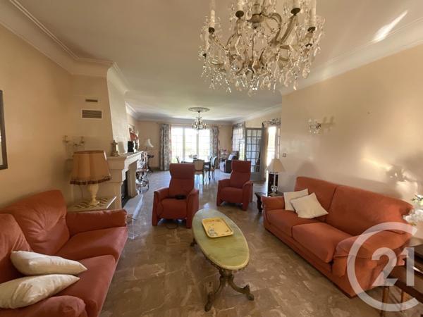 Maison à vendre  11 pièces - 270 m2 SALVIAC - 46