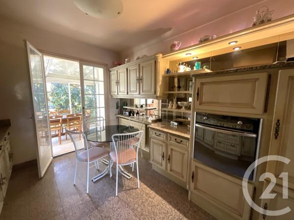 Maison à vendre  11 pièces - 270 m2 SALVIAC - 46