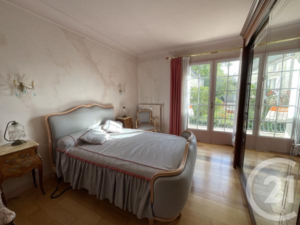 Maison à vendre  11 pièces - 270 m2 SALVIAC - 46