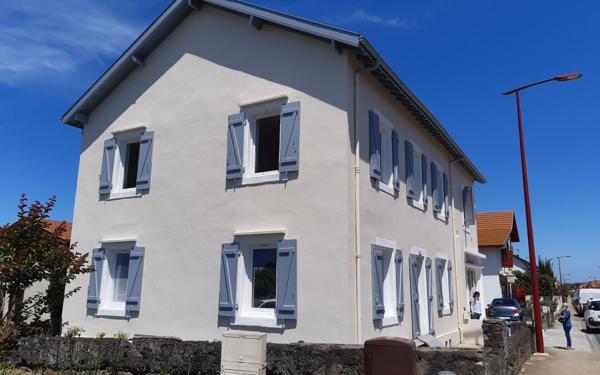 Immeuble à vendre    2 pièces • 240 m2 Tarnos