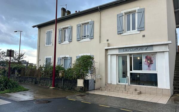 Immeuble à vendre    2 pièces • 240 m2 Tarnos