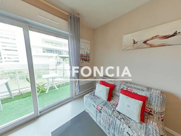 Location Appartement meublé 2 pièces 27.32 m² - 6 RUE GEORGES MORVAN La Rochelle 17000
