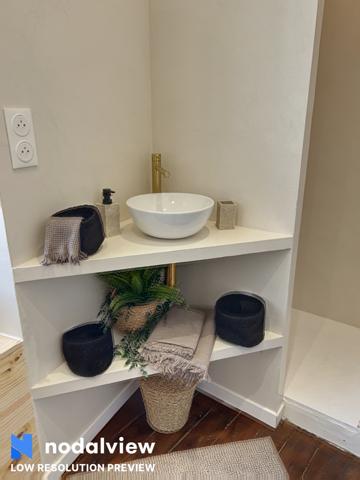 Avignon (84000) AVIGNON Intra Muros Vernet Appartement T2 BIS de 46 m2