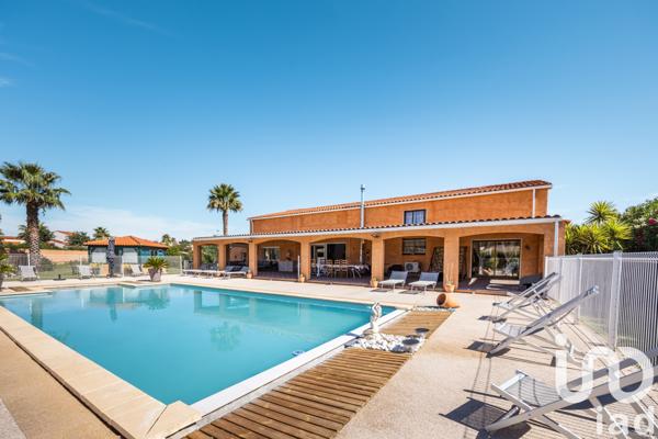 Maison à vendre 7 pièces 260 m² Villeneuve-de-la-Raho