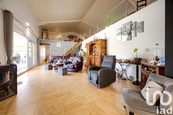 Maison à vendre 7 pièces 260 m² Villeneuve-de-la-Raho