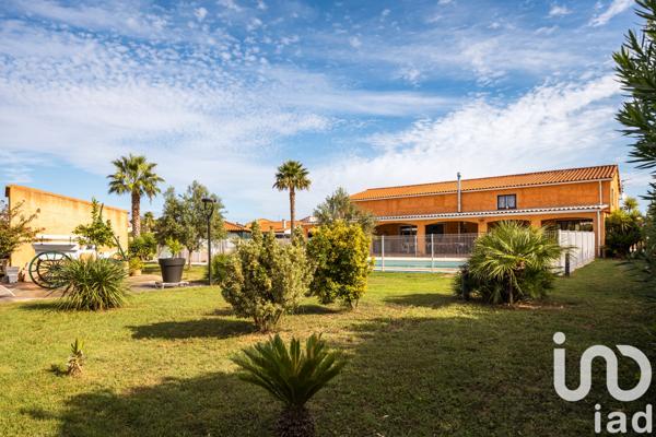 Maison à vendre 7 pièces 260 m² Villeneuve-de-la-Raho