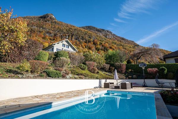 Annecy, Villa 7 Chambres -  200 m² à vendre