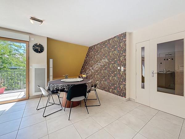APPARTEMENT T3 - RÉCENT - PLACES PARKING X2 en sous-sol