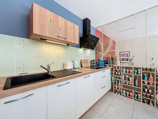 APPARTEMENT T3 - RÉCENT - PLACES PARKING X2 en sous-sol