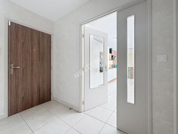 APPARTEMENT T3 - RÉCENT - PLACES PARKING X2 en sous-sol