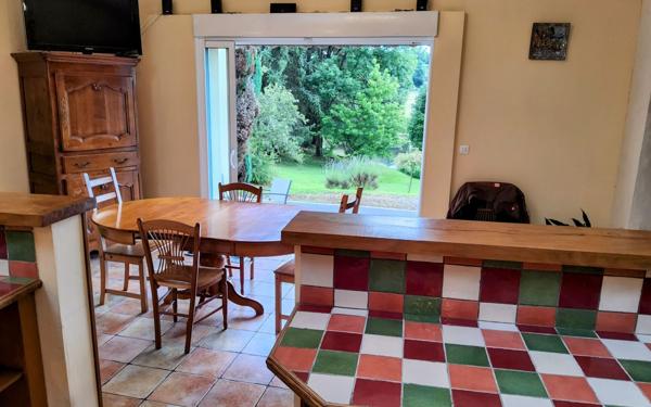 Maison à vendre    4 pièces • 106 m2 Saint-Denis-des-Murs