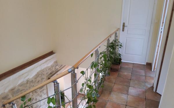 Maison à vendre    4 pièces • 106 m2 Saint-Denis-des-Murs