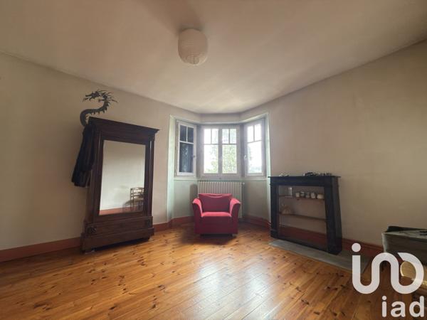 Maison 7 pièces de 200 m² à Le Puy-en-Velay (43000)
