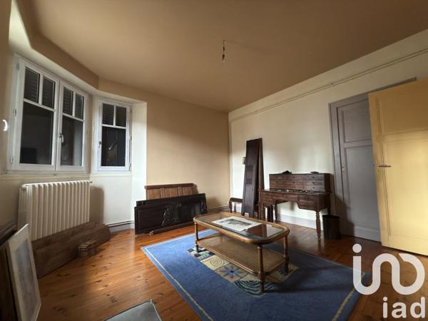 Maison 7 pièces de 200 m² à Le Puy-en-Velay (43000)