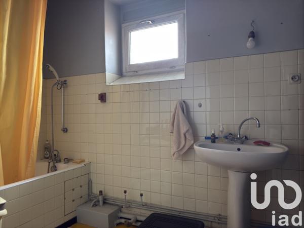 Maison 7 pièces de 200 m² à Le Puy-en-Velay (43000)