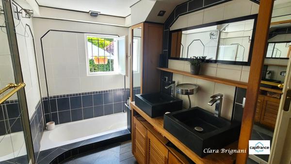 Maison familiale 11 pièces avec volumes généreux à Saint-Germain-lès-Arpajon (91)