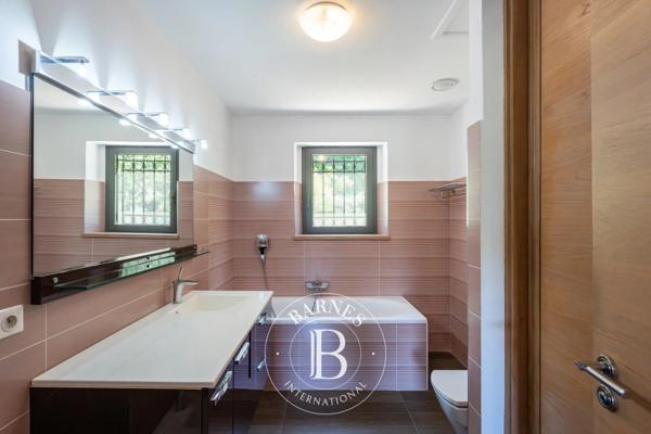 Bastia, Villa 5 Chambres -  373 m² à vendre