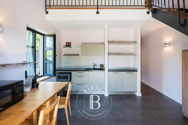 Bastia, Villa 5 Chambres -  373 m² à vendre