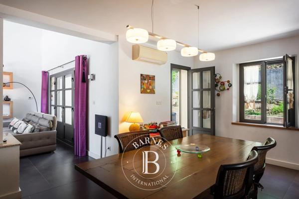 Bastia, Villa 5 Chambres -  373 m² à vendre