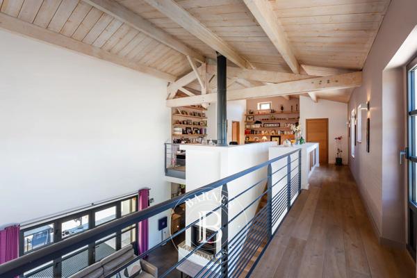 Bastia, Villa 5 Chambres -  373 m² à vendre