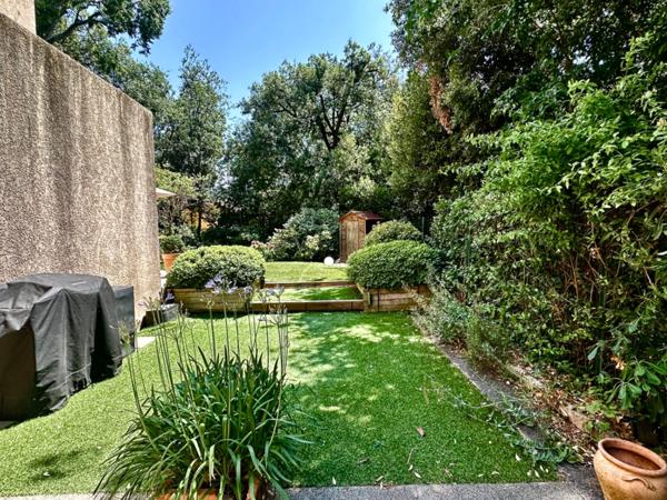 Marseille 9ème, le Redon T4 D’exception avec jardin paysager de 200m2 et Terrasses de 50M2.