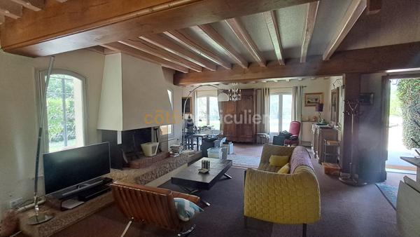 Vente
                Villa230 m² - 8 Pièces -
                    VILLEMANDEUR (45700)