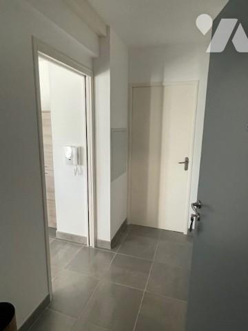 Copropriété récente et haute gamme , un t4 lumineux 3 chambres,  grande terrasse et garage.